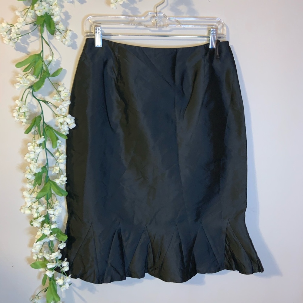 Black silky skirt size 10